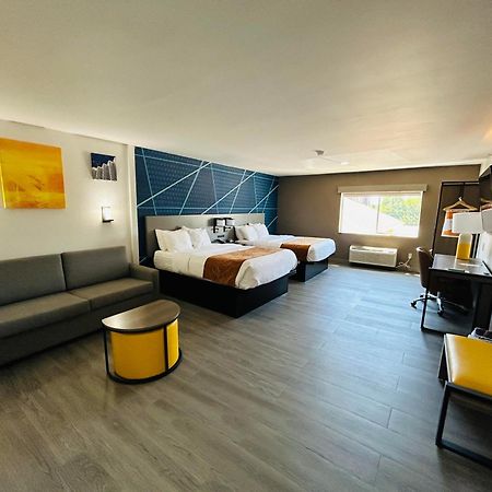 Comfort Suites Terre Haute University Area Esterno foto