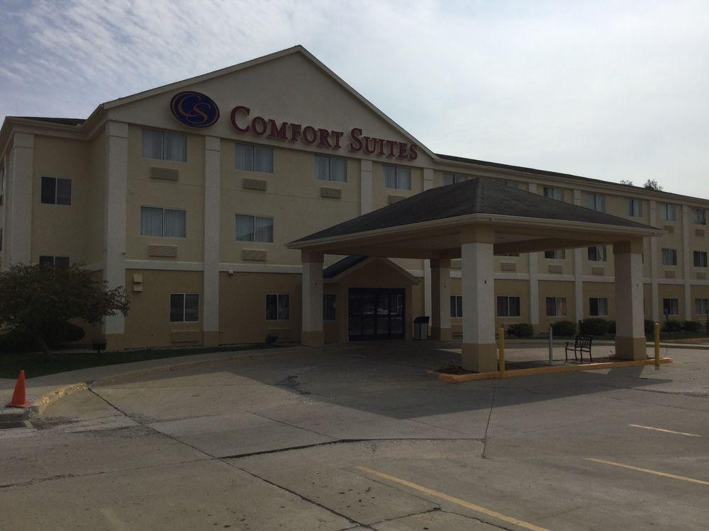 Comfort Suites Terre Haute University Area Esterno foto